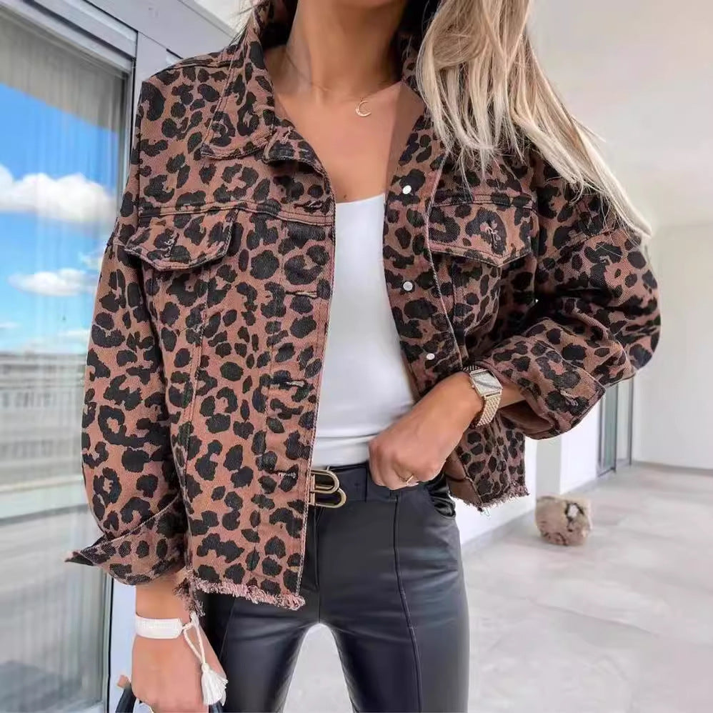 Veste Féline Audacieuse