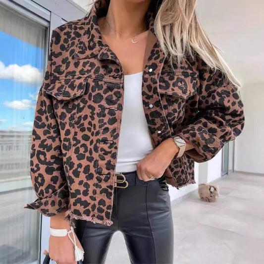 Veste Féline Audacieuse